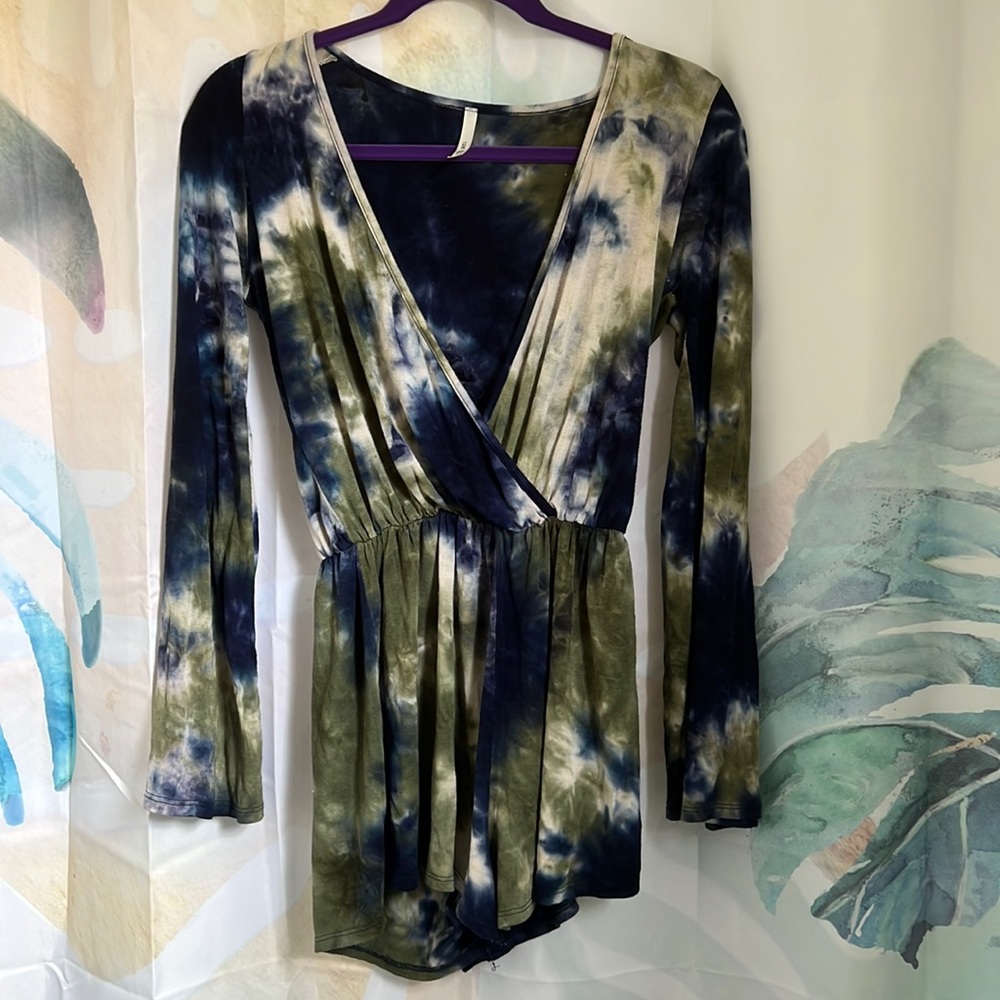 Tie dye Long Sleeve Romper